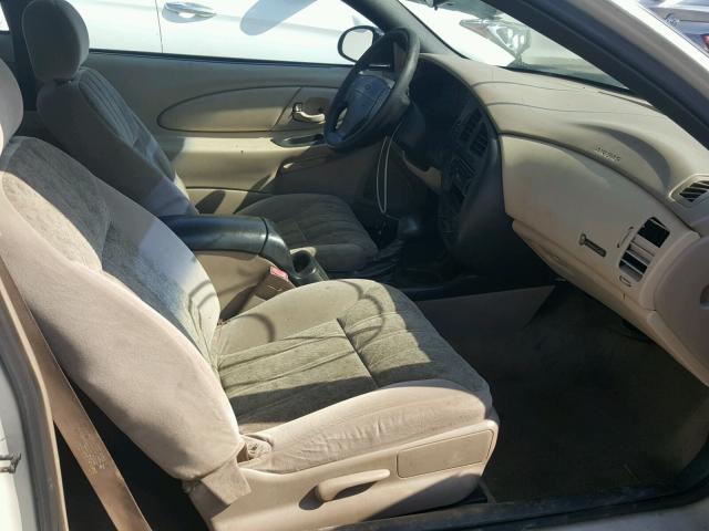2G1WW12E939273819 - 2003 CHEVROLET MONTE CARL 棕色 照片 5