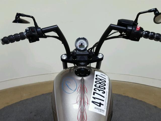 5VPLB36N5F3044046 - 2015 VICTORY MOTORCYCLES GUNNER Boz foto 18