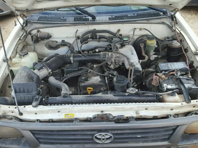 4TANL42N3TZ171785 - 1996 TOYOTA TACOMA WHITE photo 7