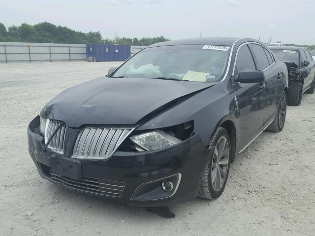 1LNHM93R09G603987 - 2009 LINCOLN MKS BLACK photo 2