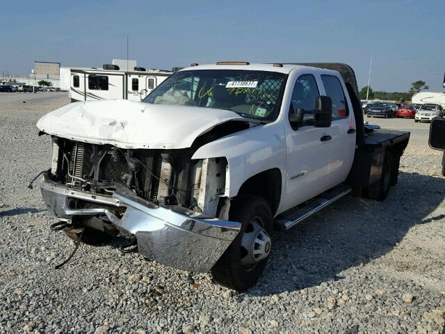 1GB4CZC81DF175086 - 2013 CHEVROLET SILVERADO WHITE photo 2