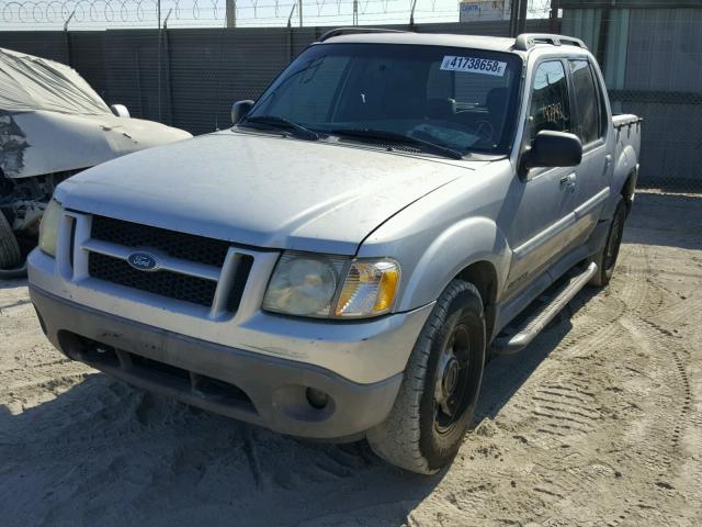 1FMZU67E92UB26428 - 2002 FORD EXPLORER S SILVER photo 2