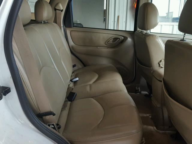 4F2CZ06194KM09322 - 2004 MAZDA TRIBUTE ES WHITE photo 6