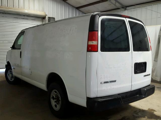 1GCGG25V341100572 - 2004 CHEVROLET EXPRESS G2 WHITE photo 3