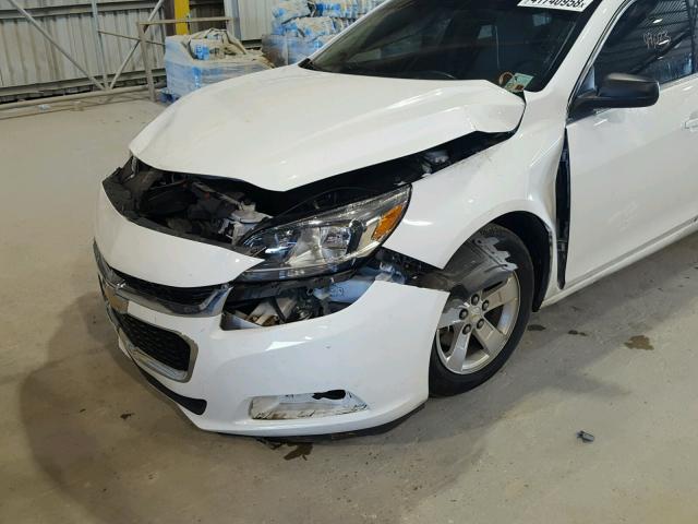 1G11B5SLXFF193338 - 2015 CHEVROLET MALIBU LS 白色 照片 9