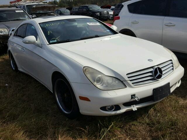 WDDDJ75XX6A017958 - 2006 MERCEDES-BENZ CLS WHITE photo 1