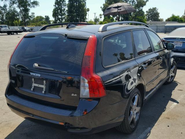 YV1MW390082411333 - 2008 VOLVO V50 2.4I BLACK photo 4