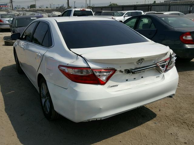 4T1BF1FK5FU484816 - 2015 TOYOTA CAMRY LE WHITE photo 3