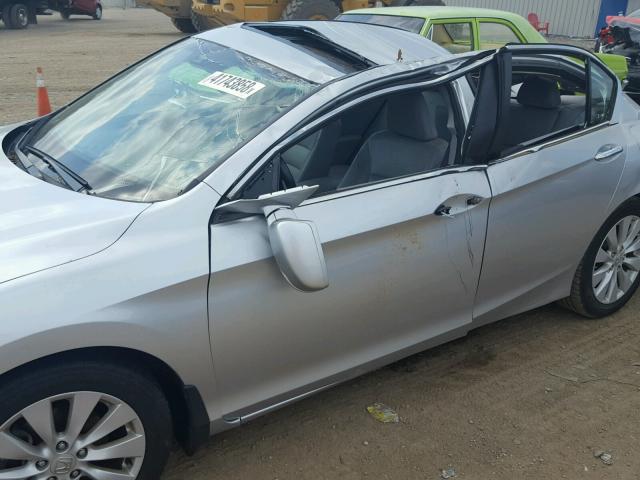 1HGCR2F89DA037481 - 2013 HONDA ACCORD EXL SILVER photo 9