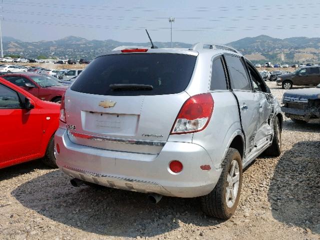 3GNFL4E53CS631858 - 2012 CHEVROLET CAPTIVA SP SILVER photo 4