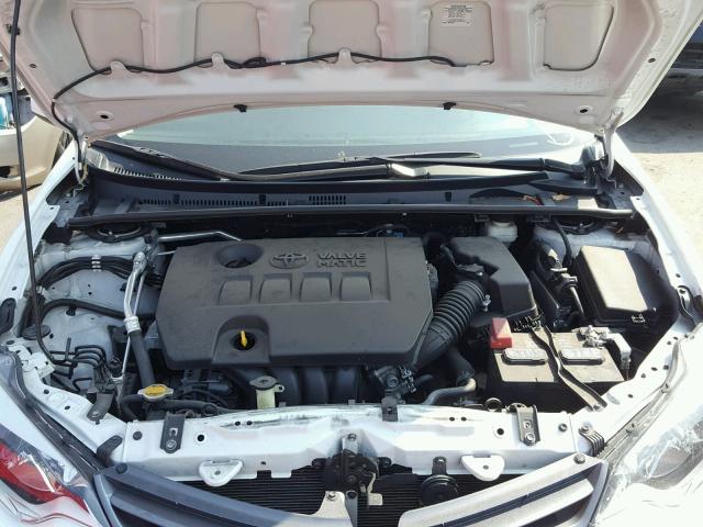 5YFBPRHE9FP289743 - 2015 TOYOTA COROLLA EC 白色 照片 7