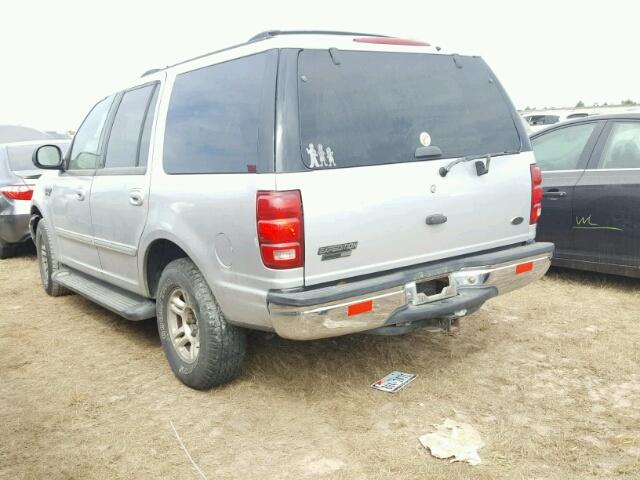 1FMRU1563YLB76819 - 2000 FORD EXPEDITION GRAY photo 3