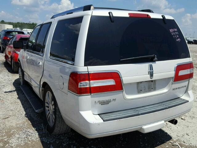 5LMJJ2H50AEJ03624 - 2010 LINCOLN NAVIGATOR WHITE photo 3