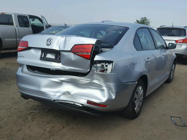 3VW2K7AJ7FM320034 - 2015 VOLKSWAGEN JETTA BASE 银色 照片 4