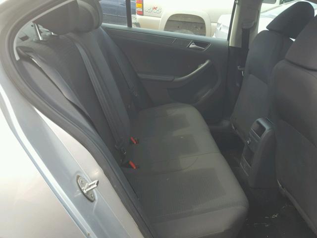 3VW2K7AJ7FM320034 - 2015 VOLKSWAGEN JETTA BASE 银色 照片 6