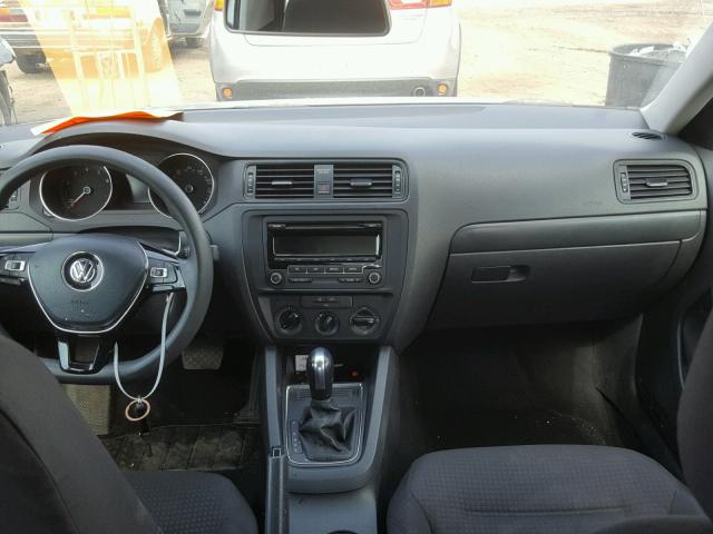 3VW2K7AJ7FM320034 - 2015 VOLKSWAGEN JETTA BASE 银色 照片 9