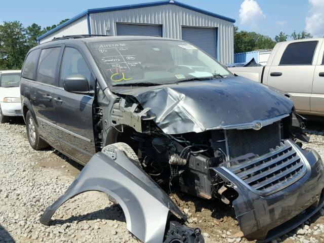 2A4RR5D14AR241221 - 2010 CHRYSLER TOWN & COU GRAY photo 1