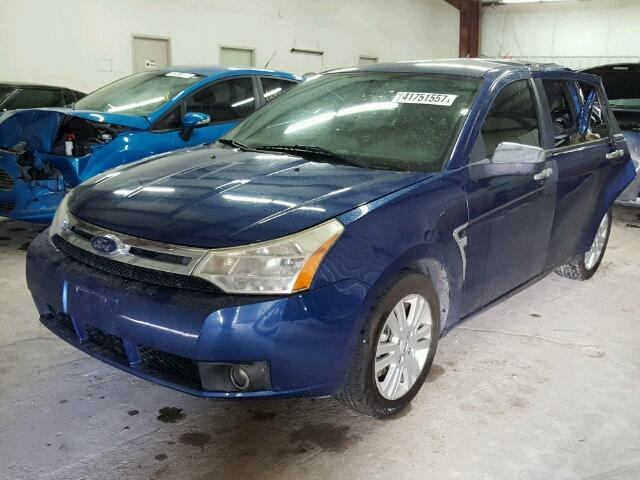 1FAHP37N69W106924 - 2009 FORD FOCUS SEL BLUE photo 2