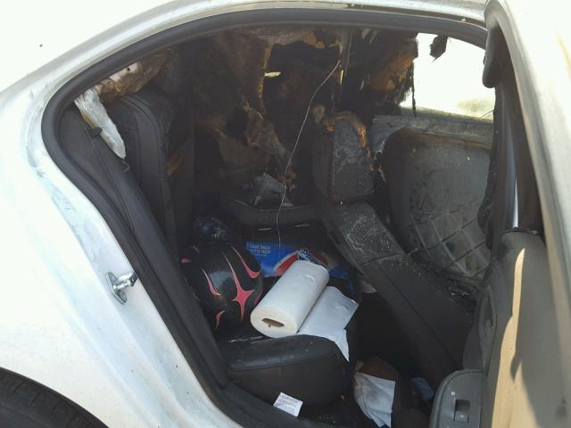 1G11C5SL4FF326835 - 2015 CHEVROLET MALIBU 1LT 白色 照片 6