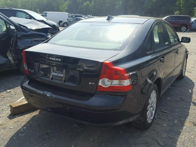 YV1MS382952087972 - 2005 VOLVO S40 2.4I BLACK photo 4