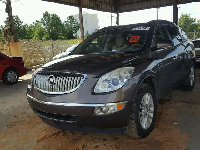 5GAKRBED2BJ312051 - 2011 BUICK ENCLAVE CX BROWN photo 2