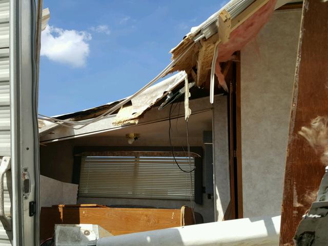 44HTH0P29X4017508 - 1999 KEY HORNET WHITE photo 9