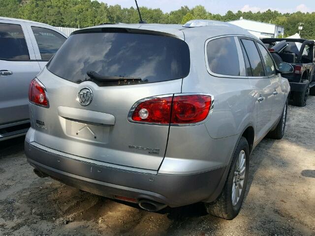 5GALRBED7AJ190046 - 2010 BUICK ENCLAVE SILVER photo 4