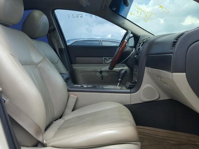 1LNHM87A43Y662072 - 2003 LINCOLN LS 奶油色 照片 5