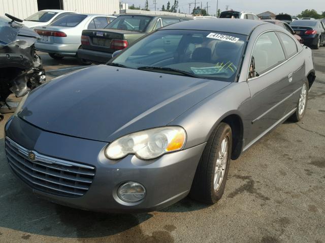 4C3AG42G15E025584 - 2005 CHRYSLER SEBRING GRAY photo 2