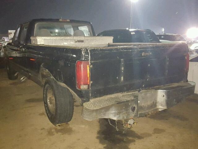 1FTJW35F6TEA46411 - 1996 FORD F350 BLACK photo 3