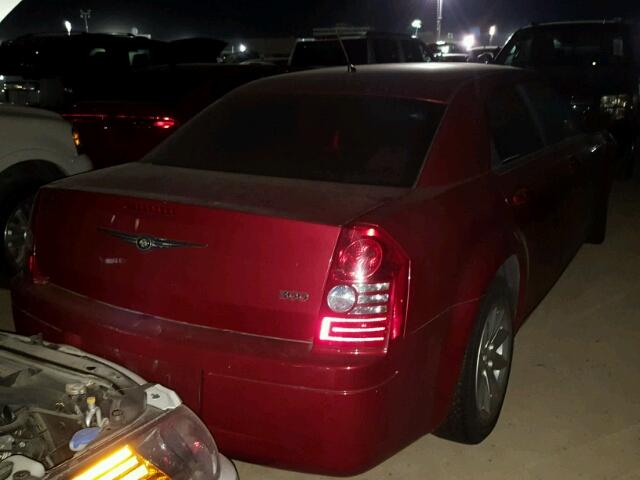 2C3KA43RX8H123159 - 2008 CHRYSLER 300 BURGUNDY photo 4