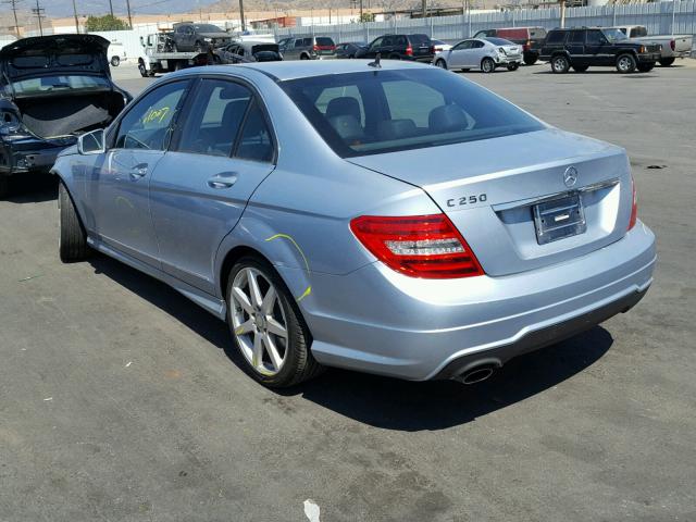 WDDGF4HB4DR260225 - 2013 MERCEDES-BENZ C 250 SILVER photo 3