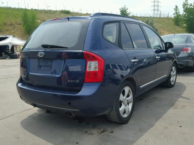 KNAFG526577111520 - 2007 KIA RONDO LX BLUE photo 4