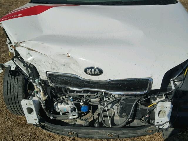 KNDJP3A53F7200432 - 2015 KIA SOUL + WHITE photo 7