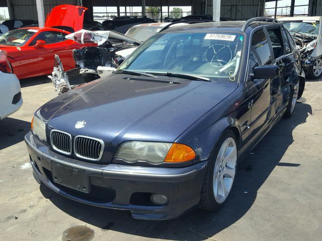 WBAAW33421EN80825 - 2001 BMW 325 IT BLUE photo 2