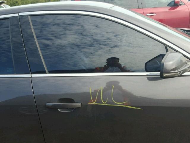 1G11C5SA0DF288726 - 2013 CHEVROLET MALIBU ნაცრისფერი ფოტო 9