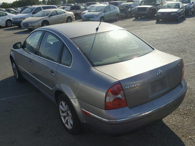 WVWPD63B34E279942 - 2004 VOLKSWAGEN PASSAT GLS GRAY photo 3