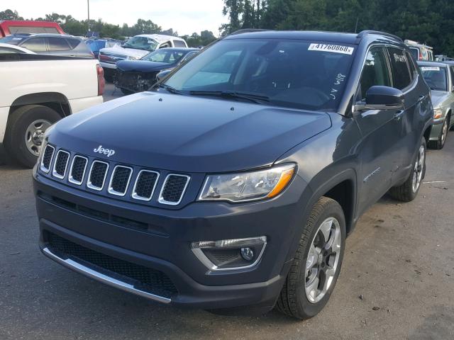 3C4NJDCB0JT329955 - 2018 JEEP COMPASS LI GRAY photo 2