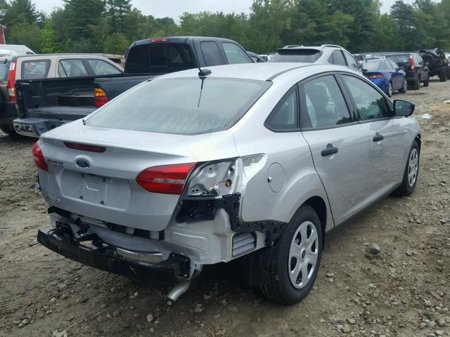 1FADP3E20HL311131 - 2017 FORD FOCUS S SILVER photo 4