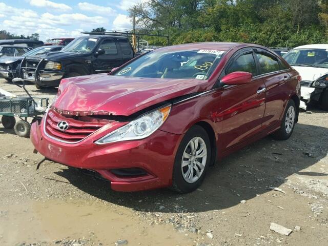 5NPEB4AC9CH344692 - 2012 HYUNDAI SONATA RED photo 2