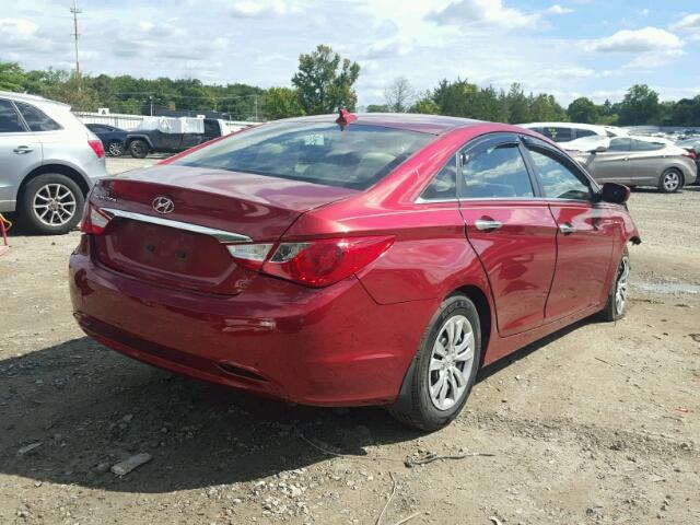 5NPEB4AC9CH344692 - 2012 HYUNDAI SONATA RED photo 4