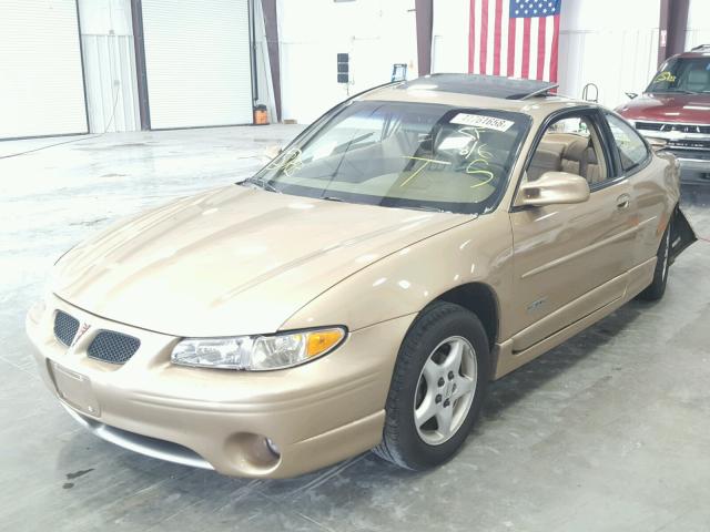 1G2WP1217WF333744 - 1998 PONTIAC GRAND PRIX GOLD photo 2