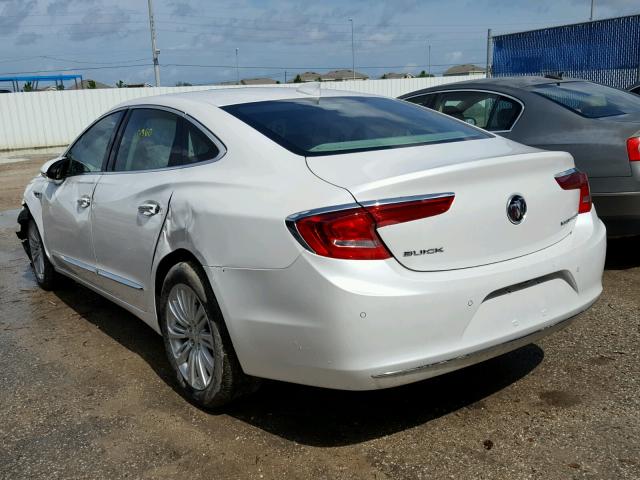 1G4ZR5SZ7JU124388 - 2018 BUICK LACROSSE P WHITE photo 3