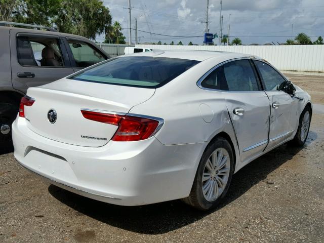 1G4ZR5SZ7JU124388 - 2018 BUICK LACROSSE P WHITE photo 4