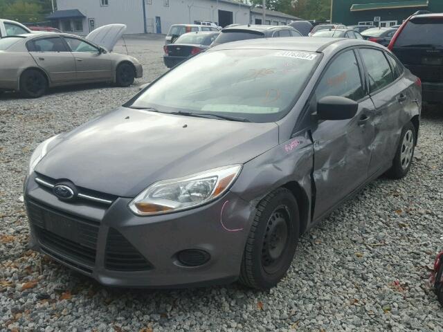 1FADP3E26DL148575 - 2013 FORD FOCUS S GRAY photo 2