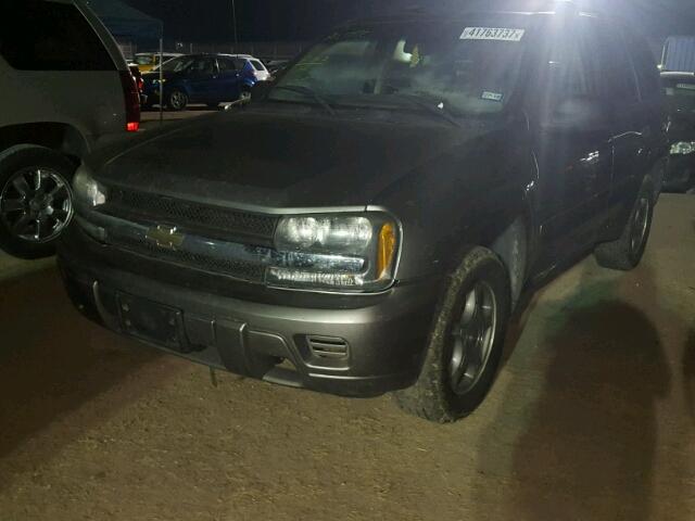 1GNDT13S572283478 - 2007 CHEVROLET TRAILBLAZE GRAY photo 2