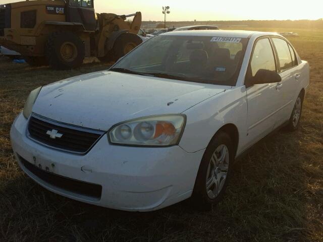 1G1ZS58NX7F119026 - 2007 CHEVROLET MALIBU LS WHITE photo 2