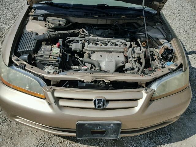 1HGCG56602A158127 - 2002 HONDA ACCORD GOLD photo 7