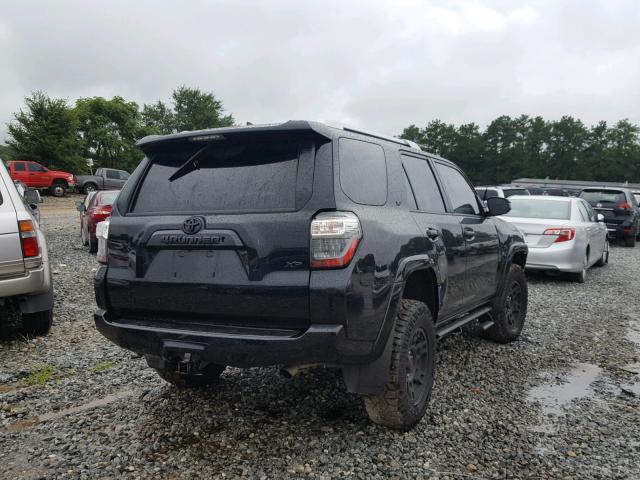 JTEBU5JR7J5507324 - 2018 TOYOTA 4RUNNER SR BLACK photo 4