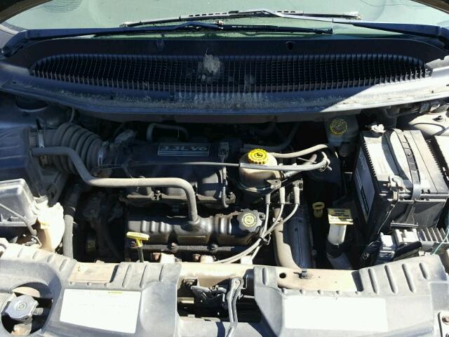 2C4GP44303R318538 - 2003 CHRYSLER TOWN & COU BEIGE photo 7